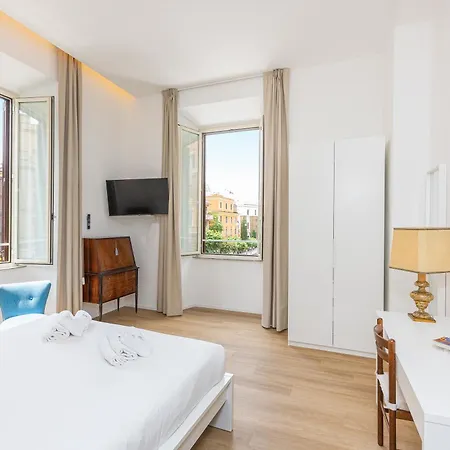 Cola Di Rienzo By In Appartement