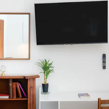 Appartement Cola Di Rienzo By In Rome